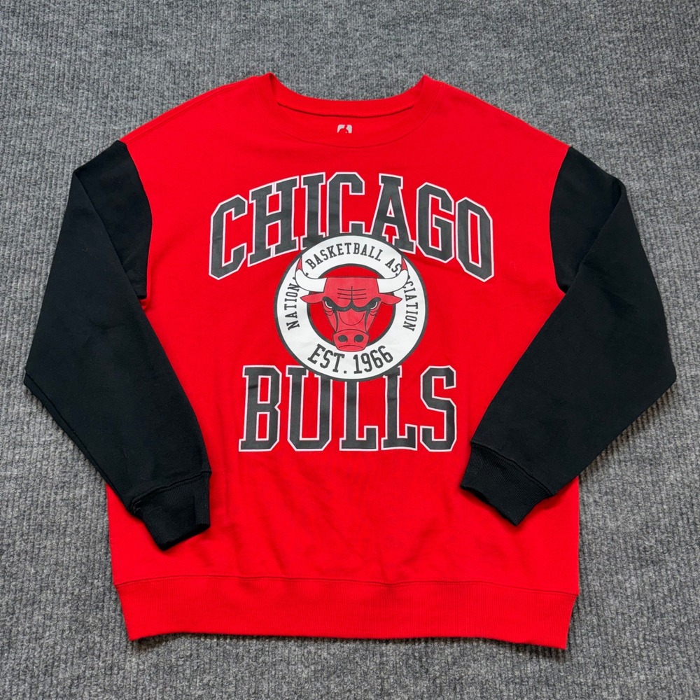 Chicago Bulls Womens L Colorblock Graphic Sweatshirt Oversized NBA Crewneck